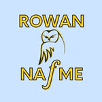 Instagram @rowannafme